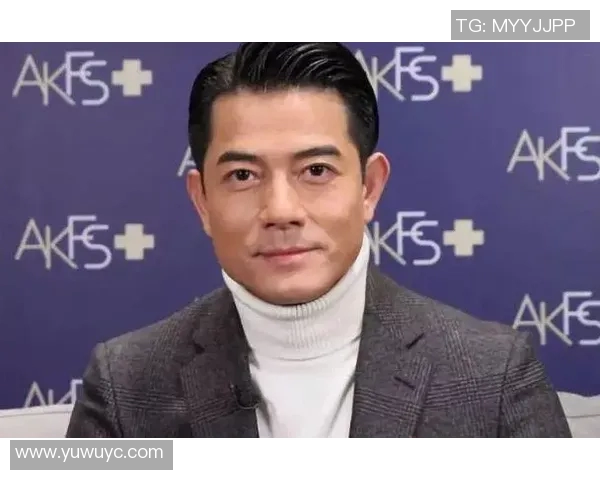 香港足球明星全景介绍与成就回顾，探索他们的辉煌历程与影响力